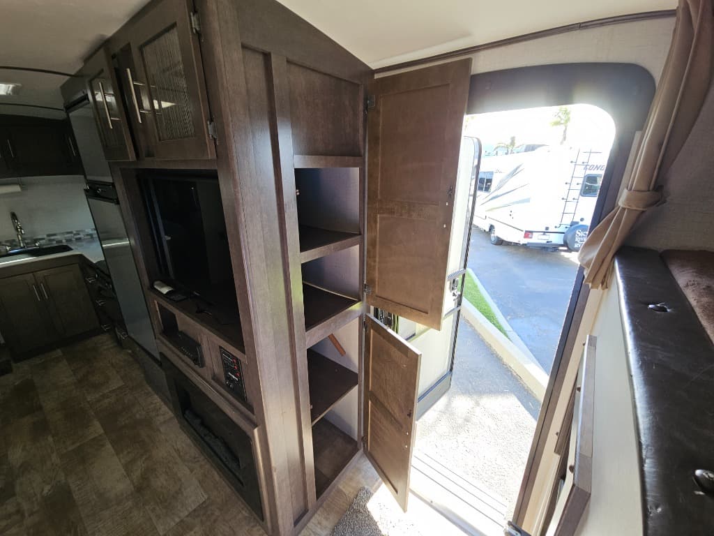 2017 CrossRoads 2017 CrossRoads Sunset Trail Grand Reserve - thumbnail 25