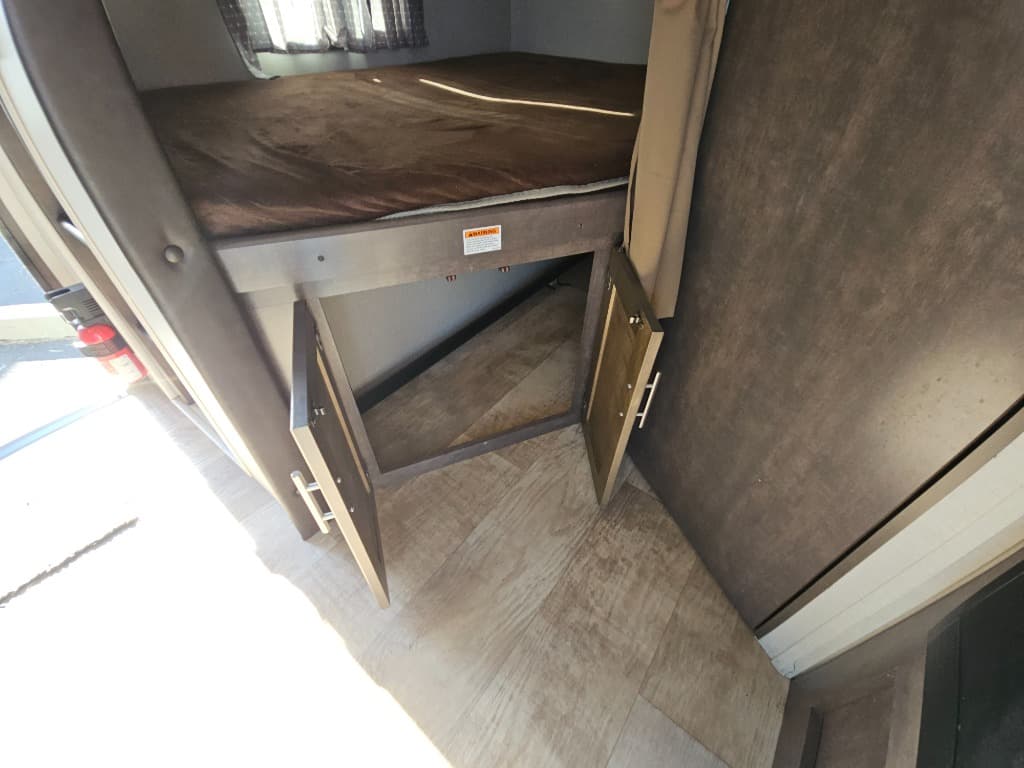 2017 CrossRoads 2017 CrossRoads Sunset Trail Grand Reserve - thumbnail 29