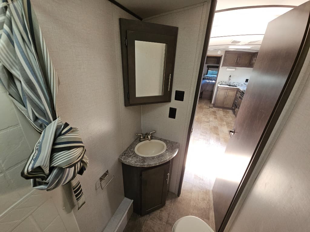 2017 CrossRoads 2017 CrossRoads Sunset Trail Grand Reserve - thumbnail 33