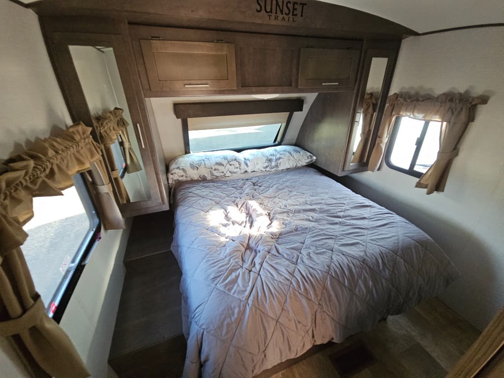 2017 CrossRoads 2017 CrossRoads Sunset Trail Grand Reserve - thumbnail 37