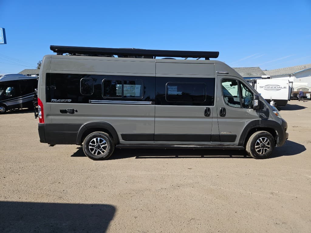 2025 Winnebago 2025 Winnebago Travato - thumbnail 3