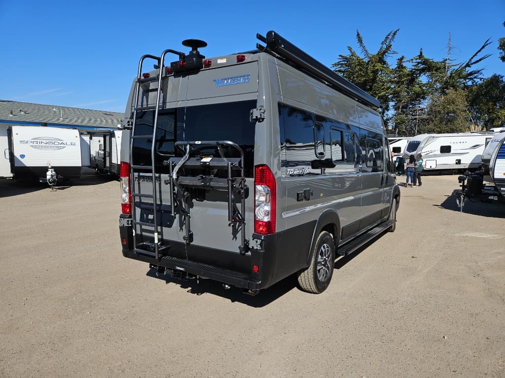 2025 Winnebago 2025 Winnebago Travato - thumbnail 4