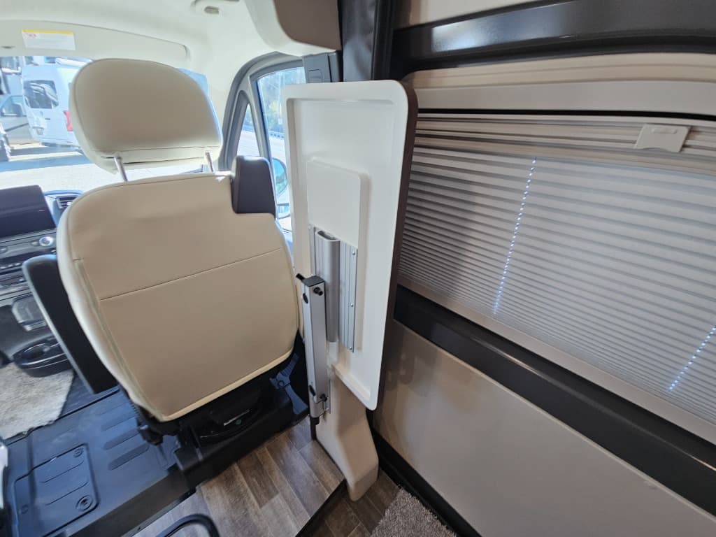 2025 Winnebago 2025 Winnebago Travato - thumbnail 21