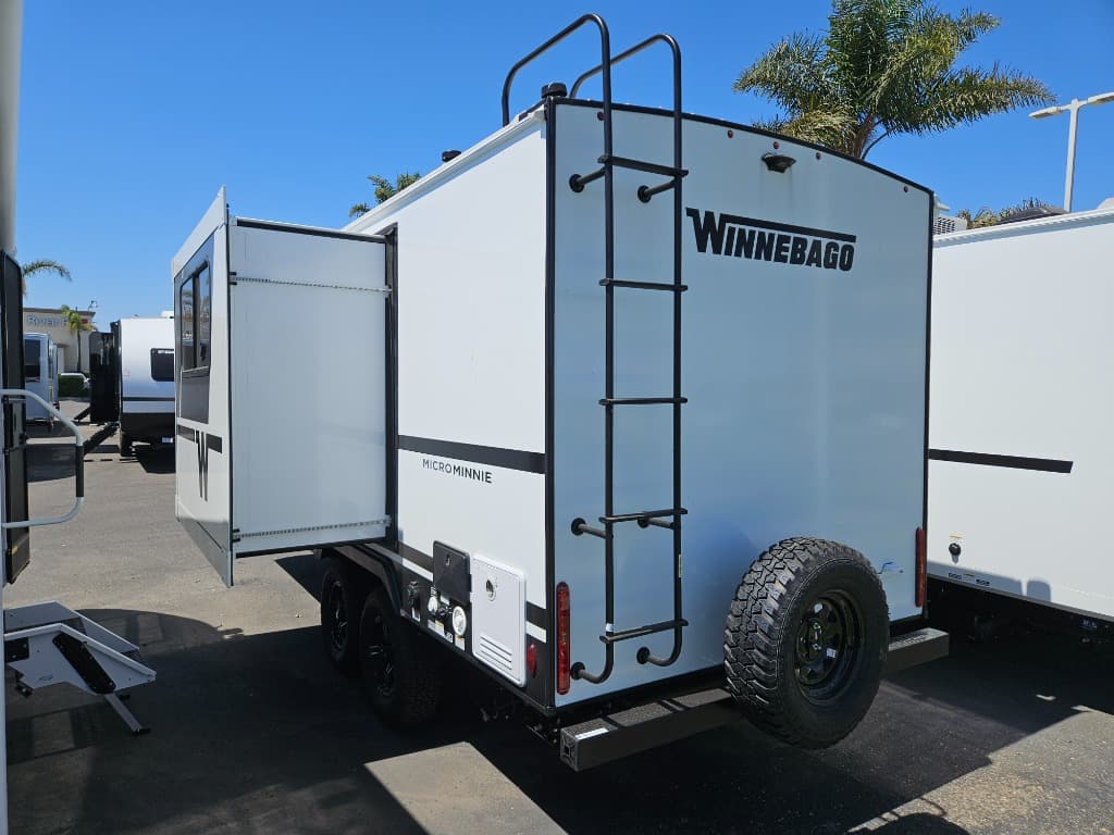 2026 Winnebago 2026 Winnebago Micro Minnie - thumbnail 5