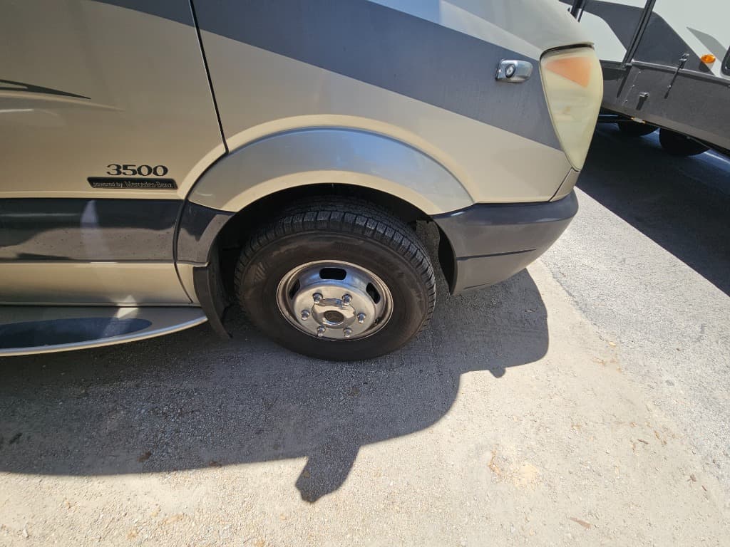 2009 Coachmen 2009 Coachmen Prism - thumbnail 7