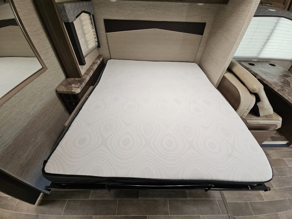 2022 Thor Motor Coach 2022 Thor Motor Coach Chateau - thumbnail 15