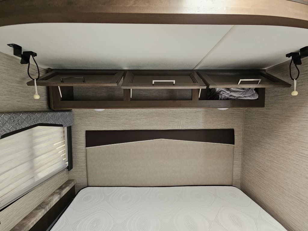 2022 Thor Motor Coach 2022 Thor Motor Coach Chateau - thumbnail 16