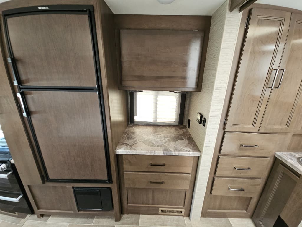 2022 Thor Motor Coach 2022 Thor Motor Coach Chateau - thumbnail 25