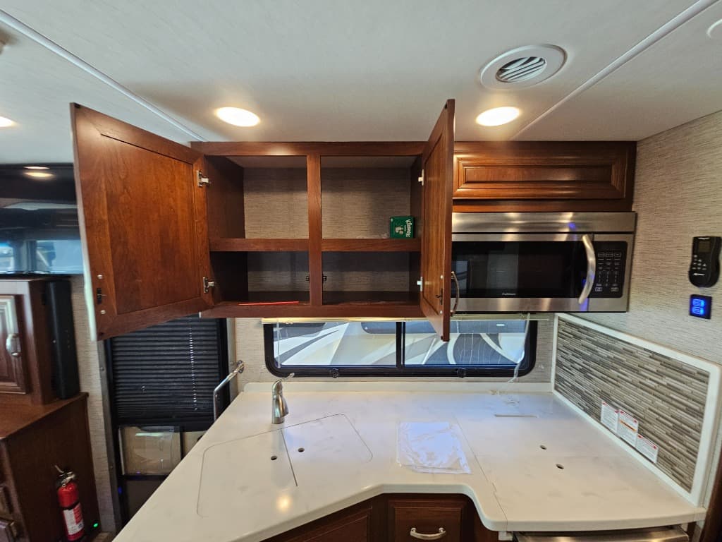 2019 Forest River 2019 Forest River Legacy SR - thumbnail 19