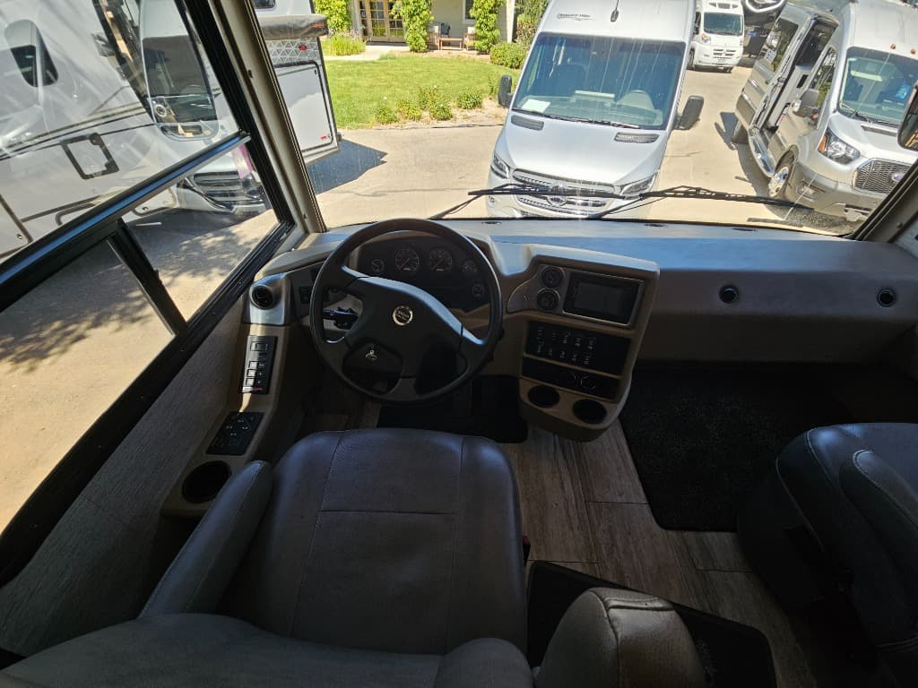 2019 Forest River 2019 Forest River Legacy SR - thumbnail 50