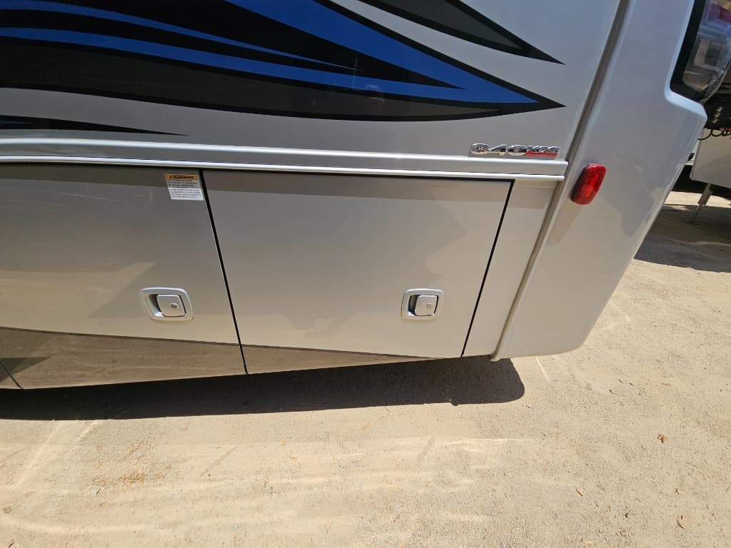 2019 Forest River 2019 Forest River Legacy SR - thumbnail 66