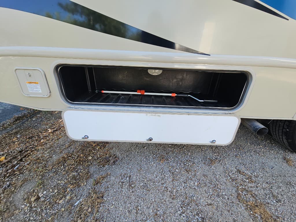 2019 Thor Motor Coach 2019 Thor Motor Coach Outlaw - thumbnail 26