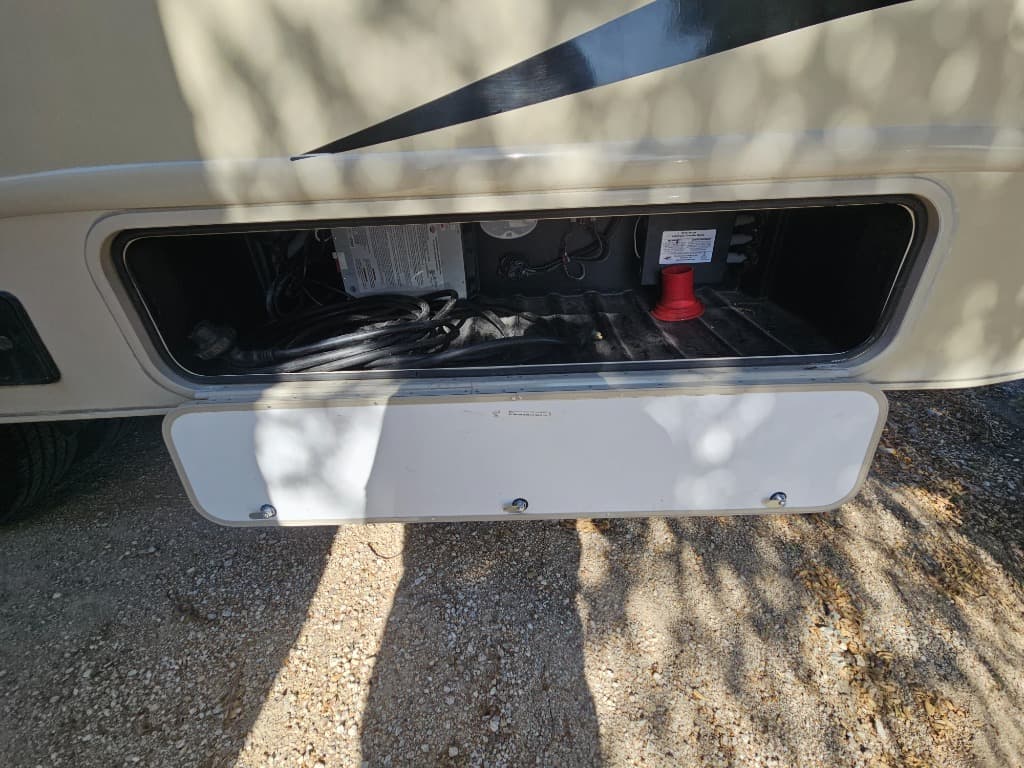 2019 Thor Motor Coach 2019 Thor Motor Coach Outlaw - thumbnail 27