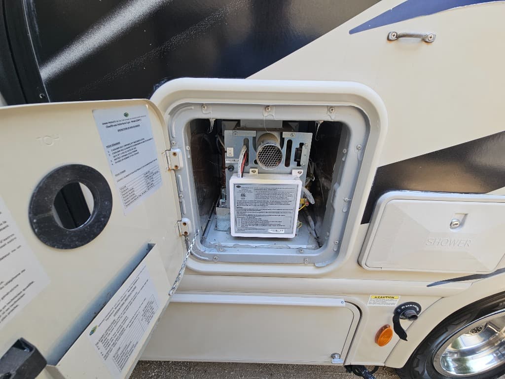 2019 Thor Motor Coach 2019 Thor Motor Coach Outlaw - thumbnail 29