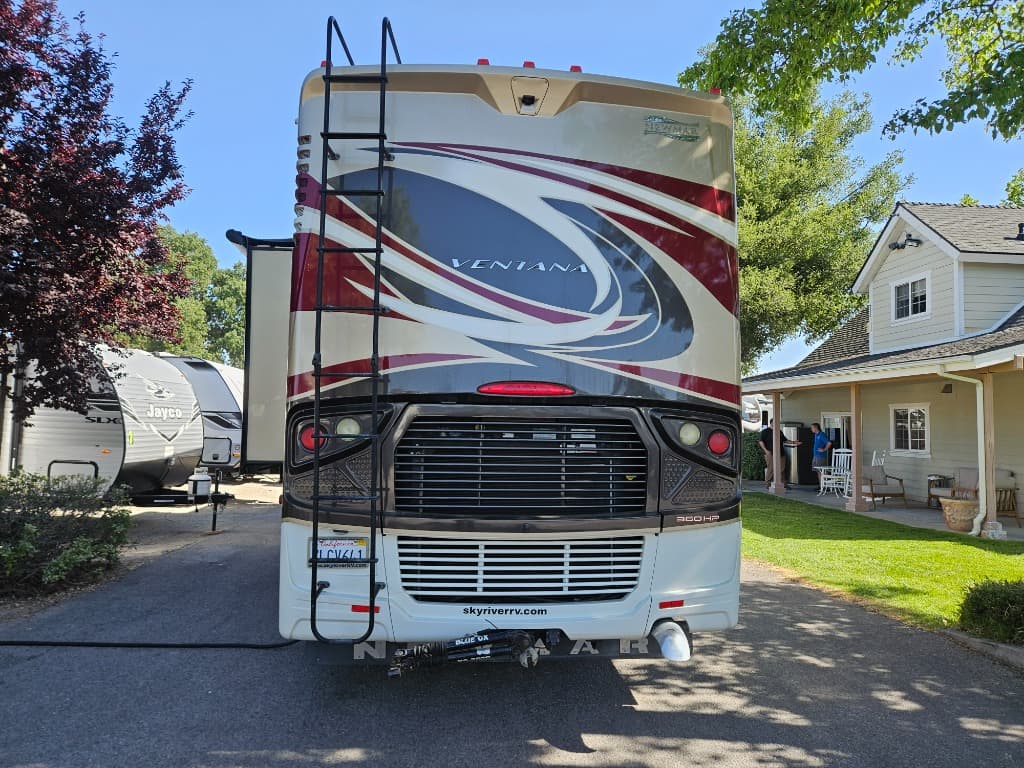 2015 Newmar 2015 Newmar Ventana - thumbnail 3