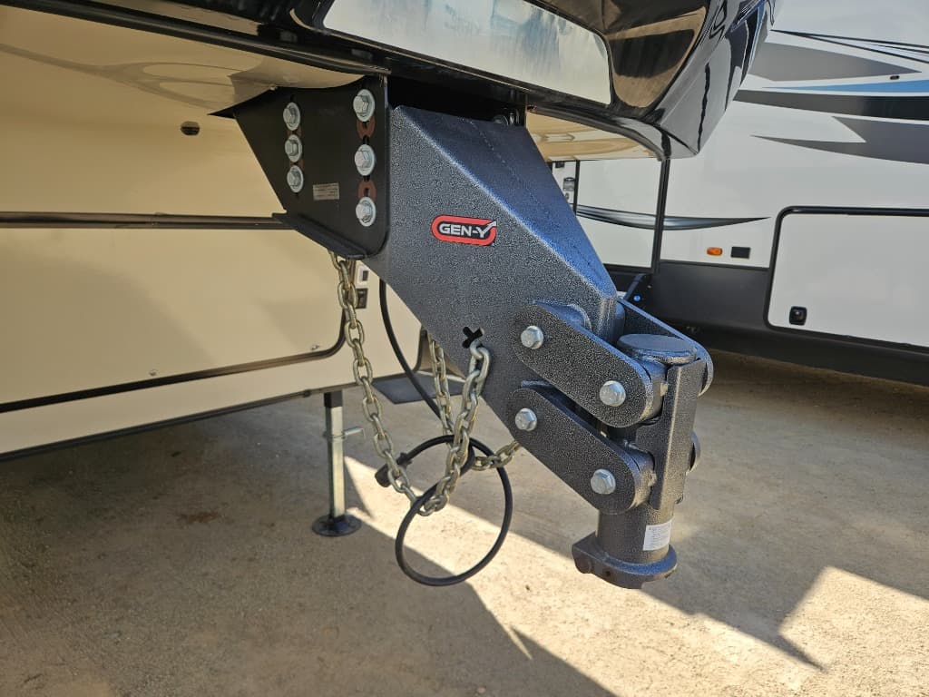 2018 Keystone RV 2018 Keystone RV Cougar Half-Ton Series - thumbnail 39