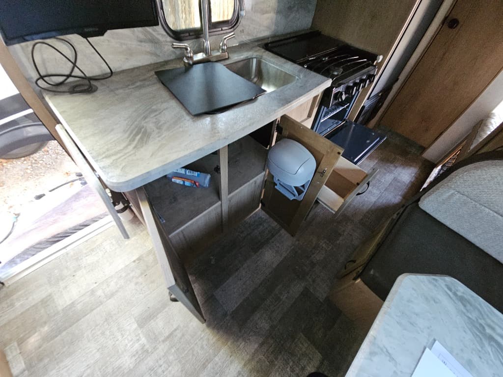 2021 Winnebago 2021 Winnebago Micro Minnie - thumbnail 26