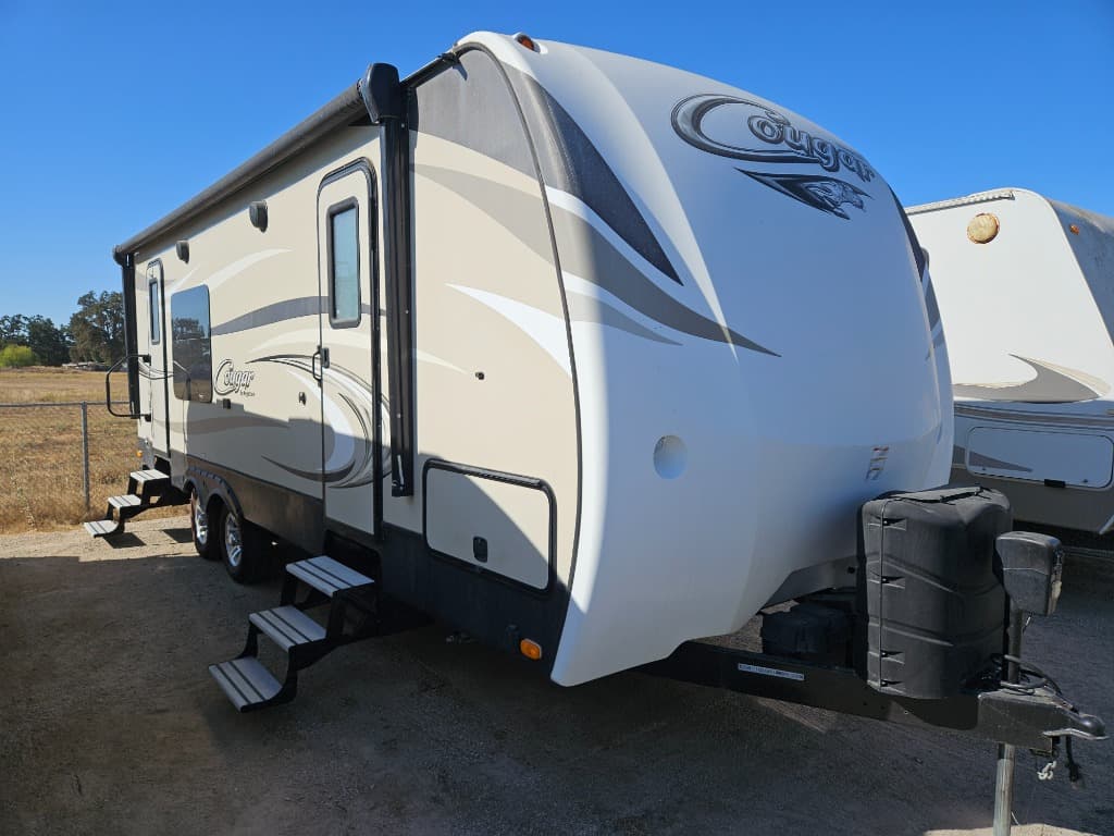 2018 Keystone RV Cougar Half-Ton 24SABWE