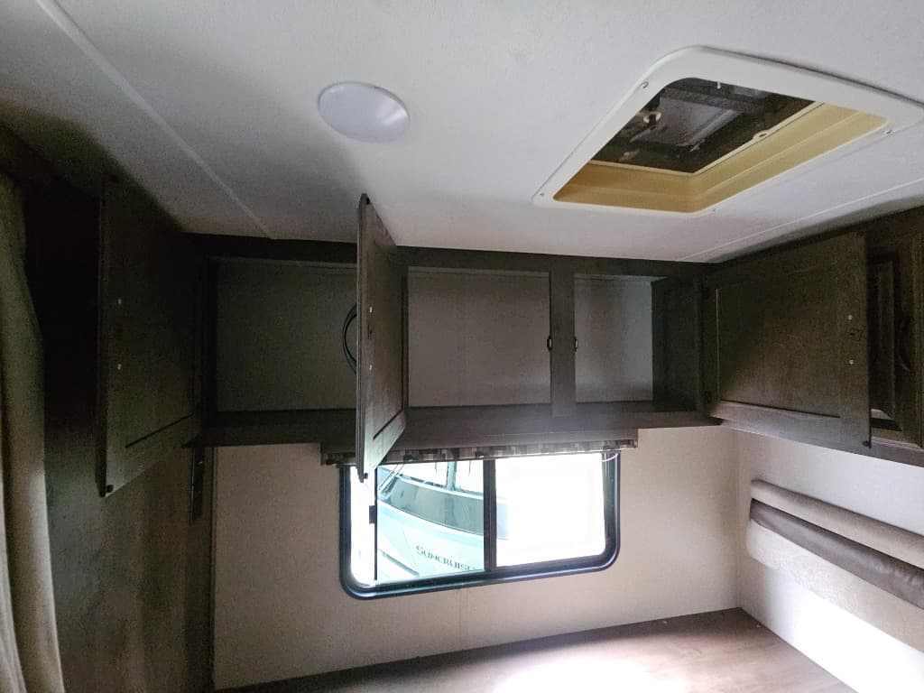 2018 Coachmen 2018 Coachmen Prism - thumbnail 24