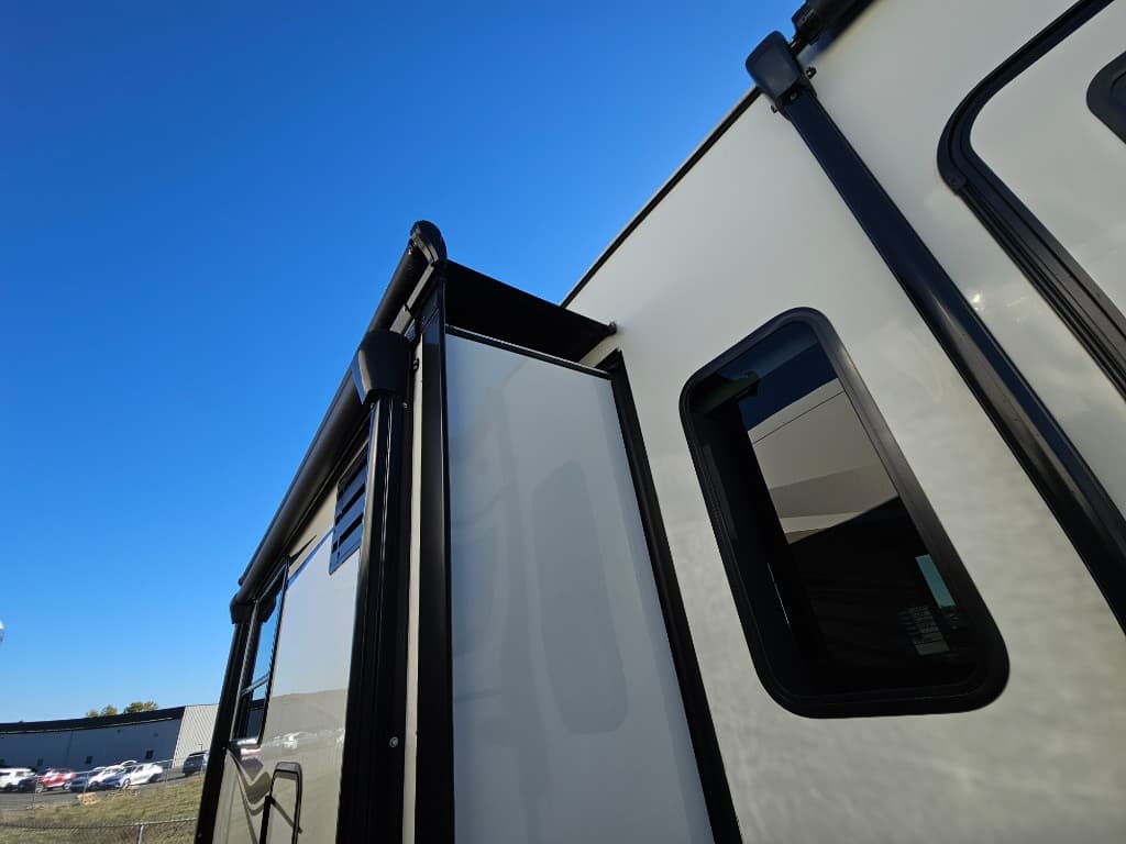 2023 Keystone RV 2023 Keystone RV Montana High Country - thumbnail 57