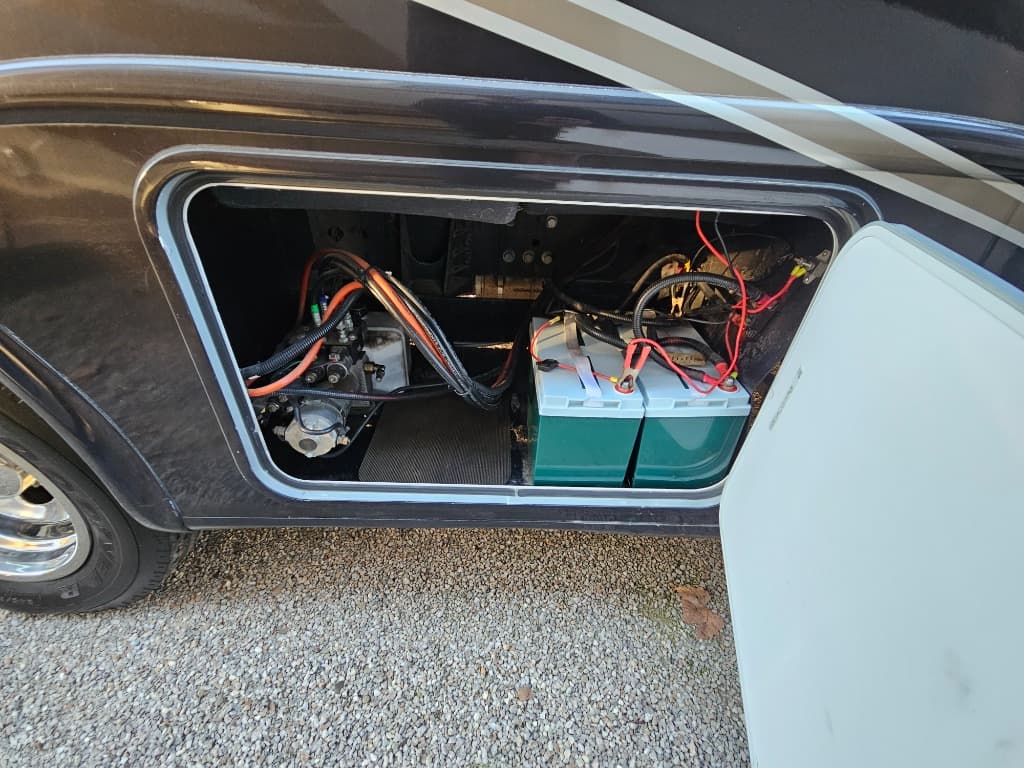 2014 Thor Motor Coach 2014 Thor Motor Coach Hurricane - thumbnail 17