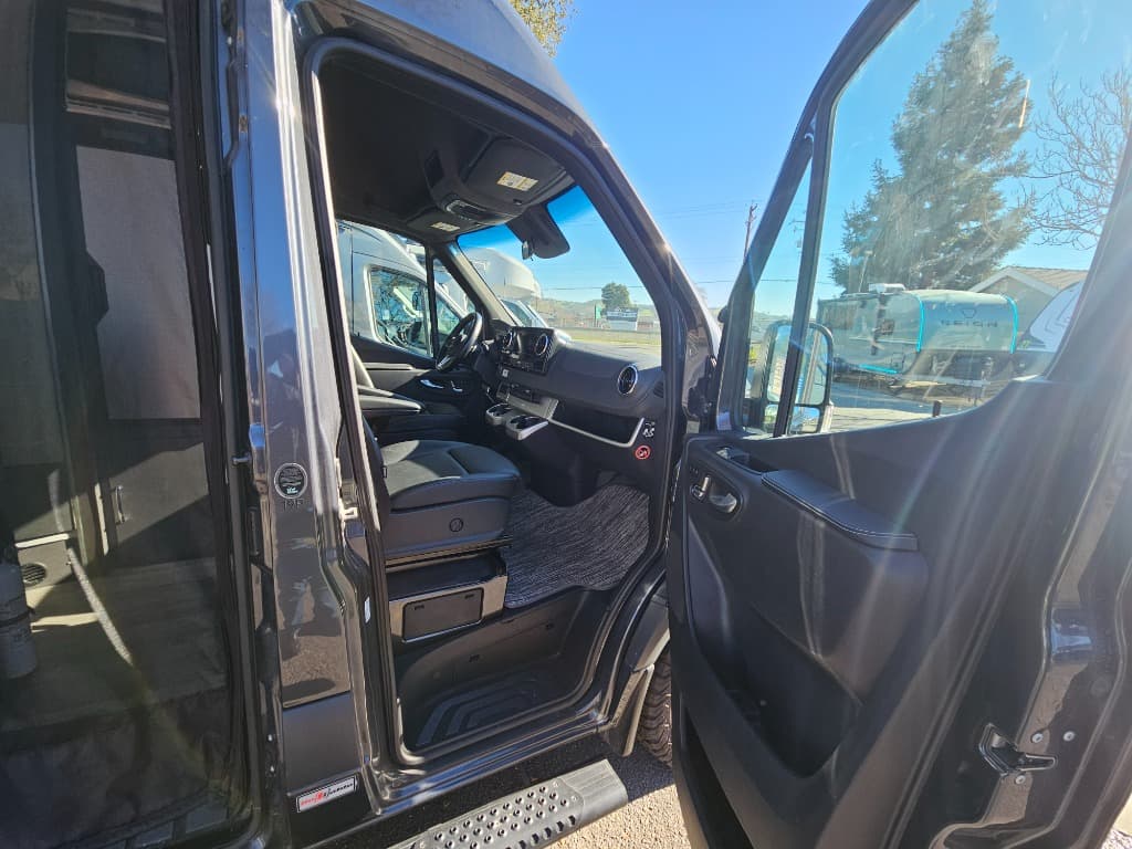 2023 Thor Motor Coach 2023 Thor Motor Coach Tranquility - thumbnail 35