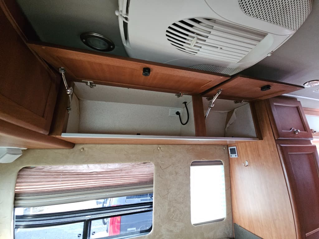 2015 Roadtrek 2015 Roadtrek Adventurous - thumbnail 23