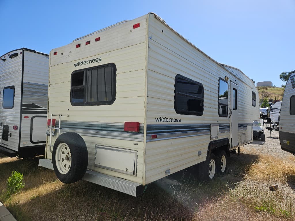 1994 Fleetwood 1994 Fleetwood Wilderness - thumbnail 2