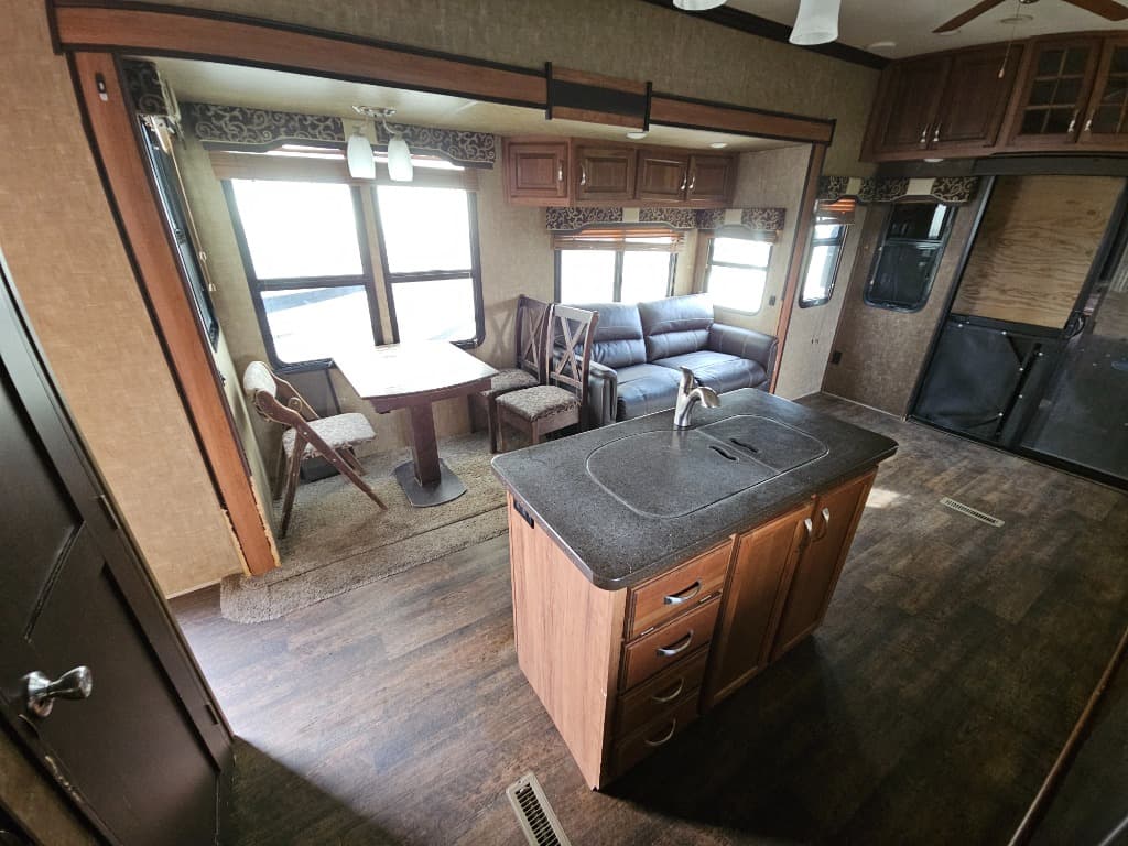 2016 KZ RV 2016 KZ RV KZ Durango - thumbnail 7