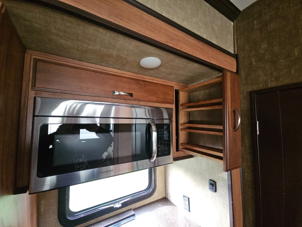 2016 KZ RV 2016 KZ RV KZ Durango - thumbnail 21