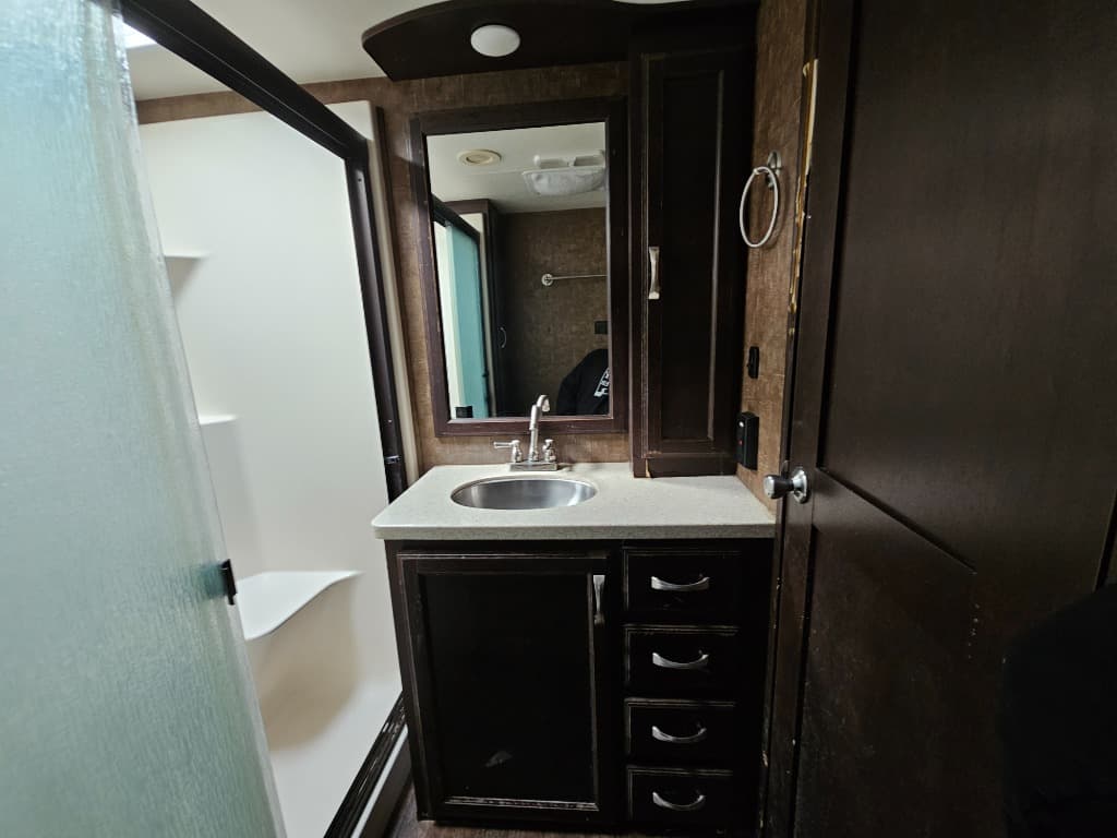 2016 KZ RV 2016 KZ RV KZ Durango - thumbnail 35