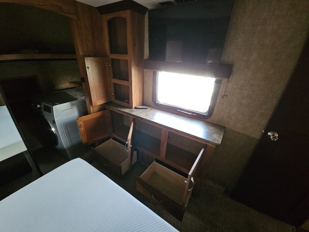 2016 KZ RV 2016 KZ RV KZ Durango - thumbnail 42