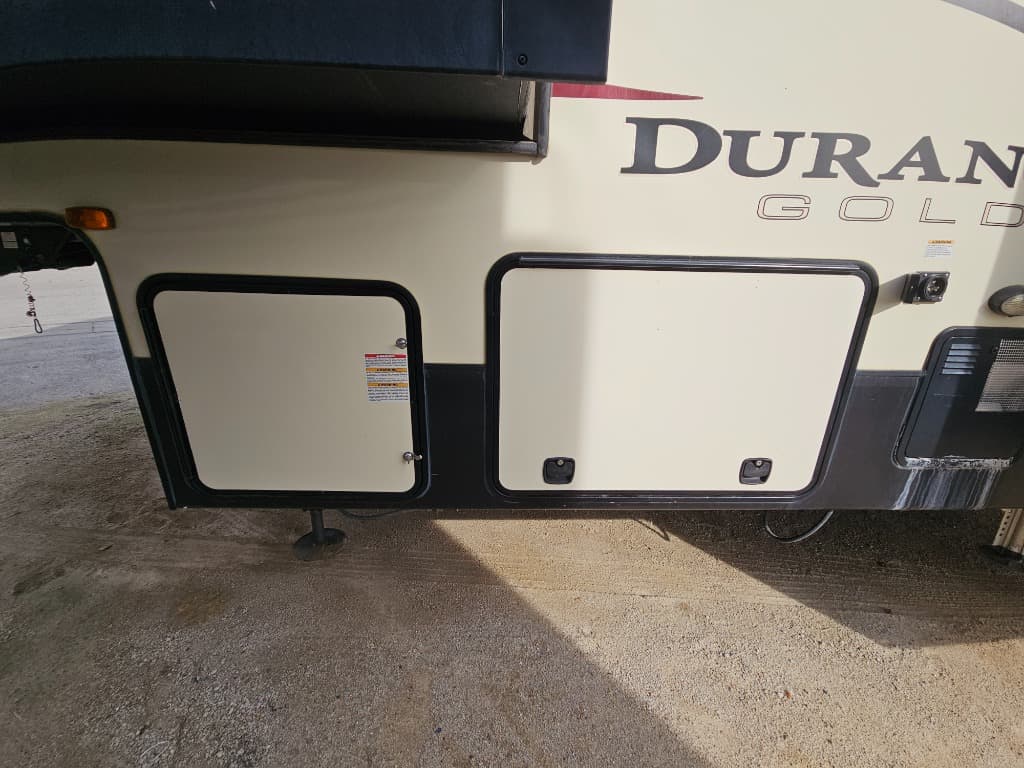 2016 KZ RV 2016 KZ RV KZ Durango - thumbnail 55