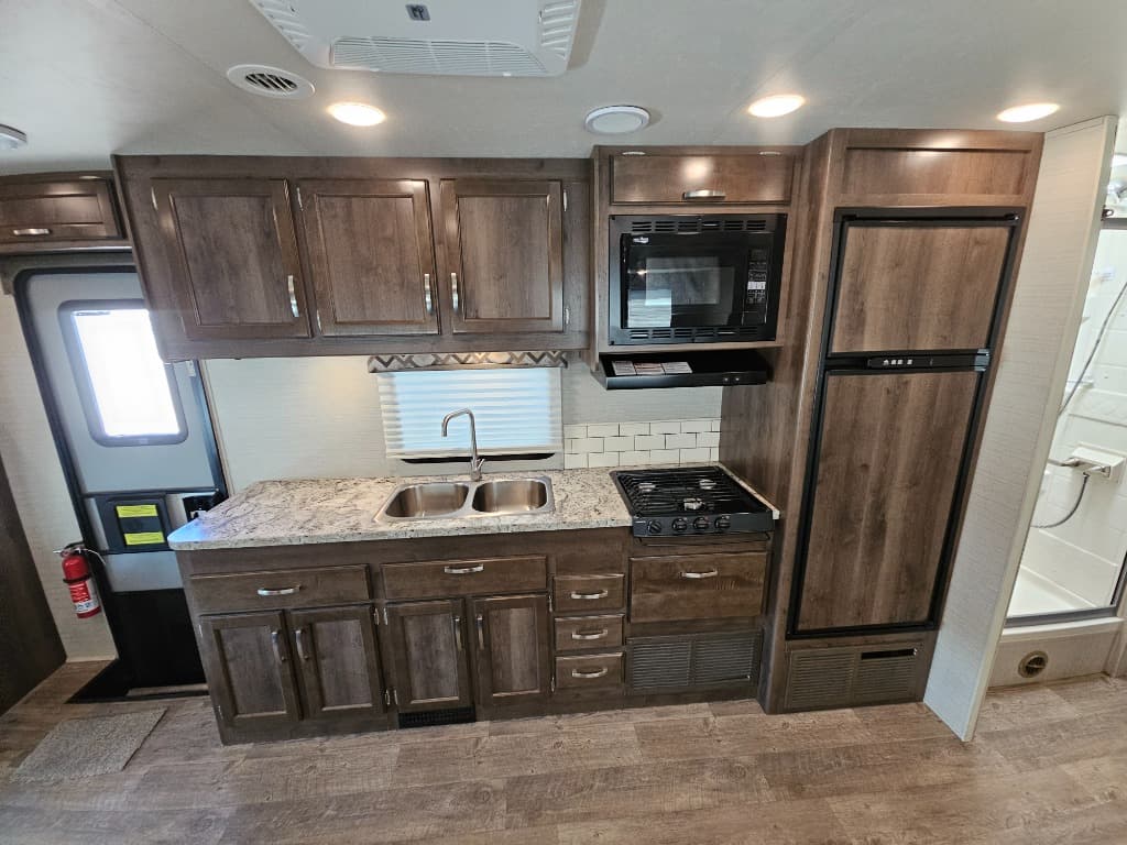 2018 Jayco 2018 Jayco Redhawk - thumbnail 22