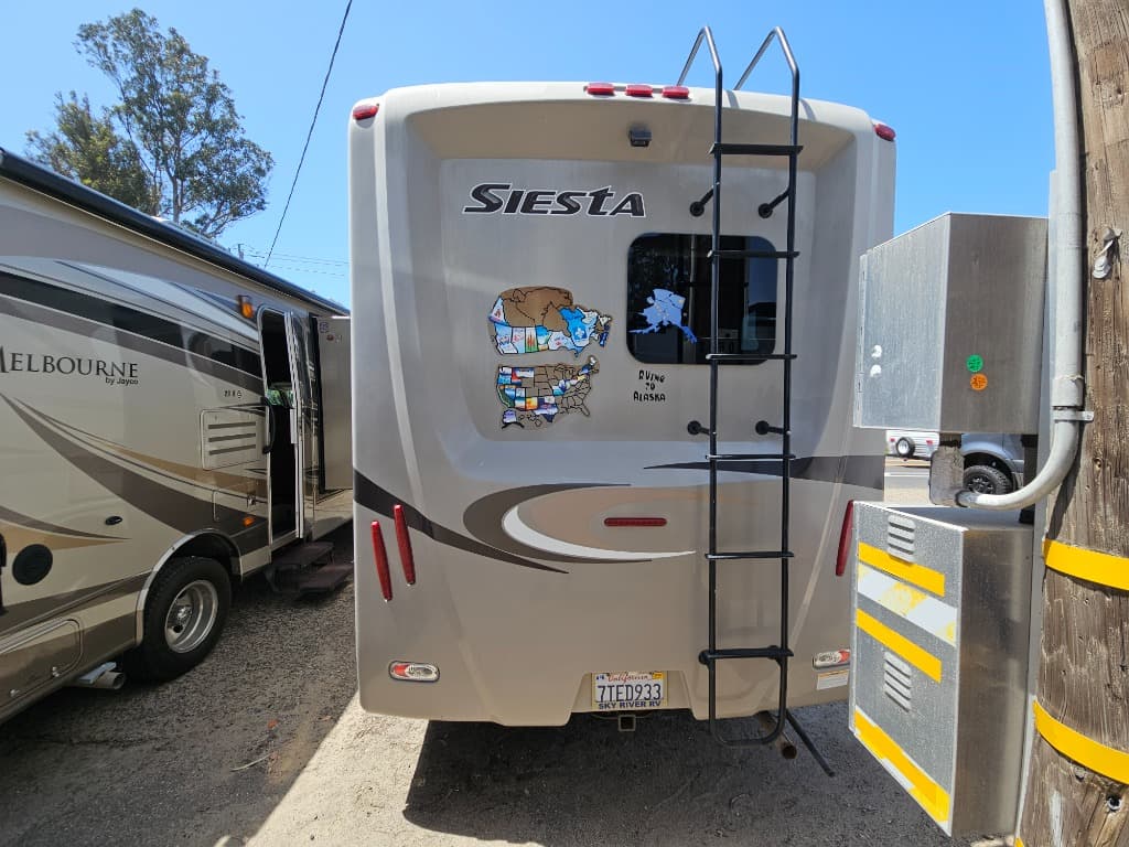 2016 Thor Motor Coach 2016 Thor Motor Coach Siesta Sprinter - thumbnail 4