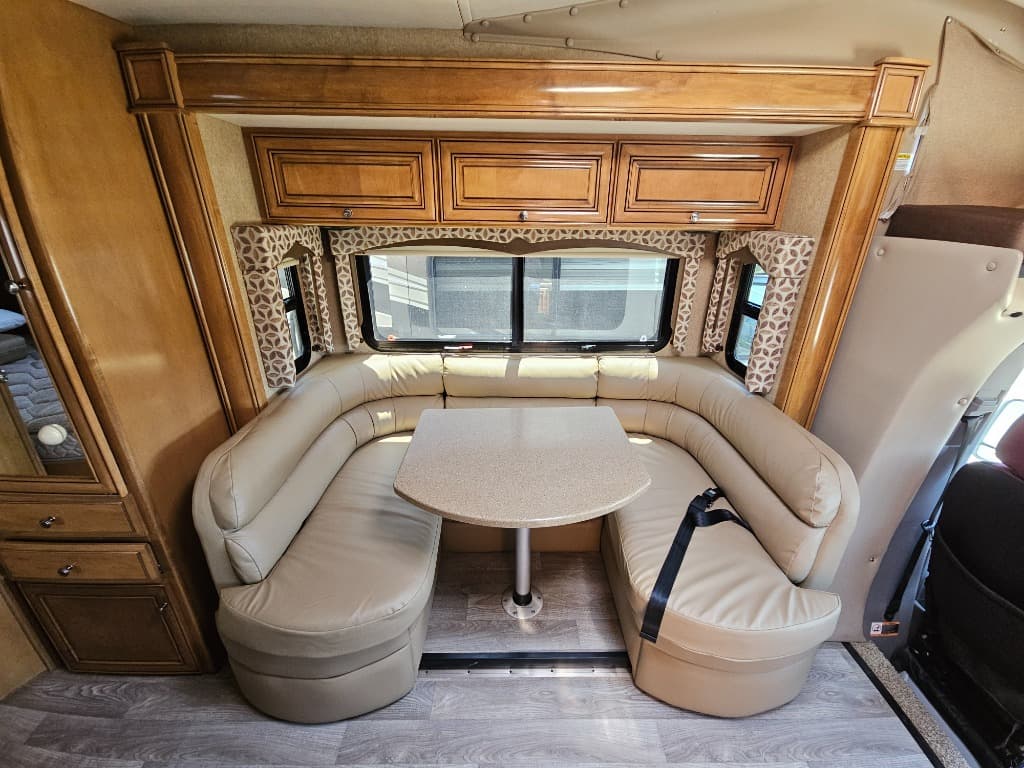 2016 Thor Motor Coach 2016 Thor Motor Coach Siesta Sprinter - thumbnail 8