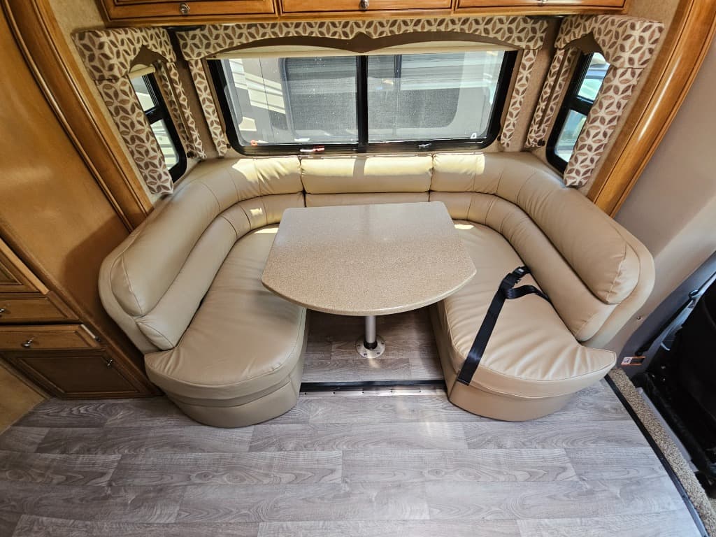 2016 Thor Motor Coach 2016 Thor Motor Coach Siesta Sprinter - thumbnail 9