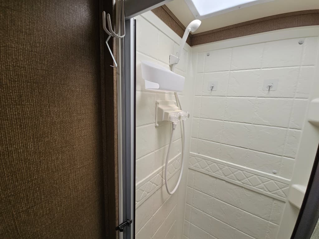 2016 Thor Motor Coach 2016 Thor Motor Coach Siesta Sprinter - thumbnail 18