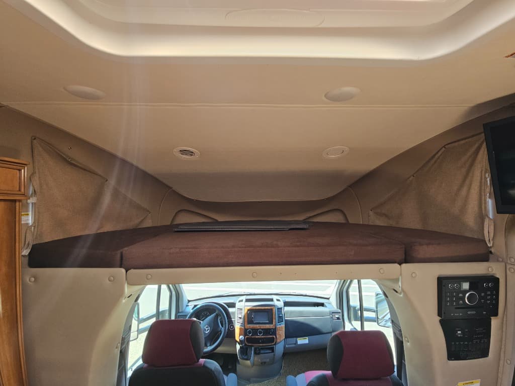 2016 Thor Motor Coach 2016 Thor Motor Coach Siesta Sprinter - thumbnail 30