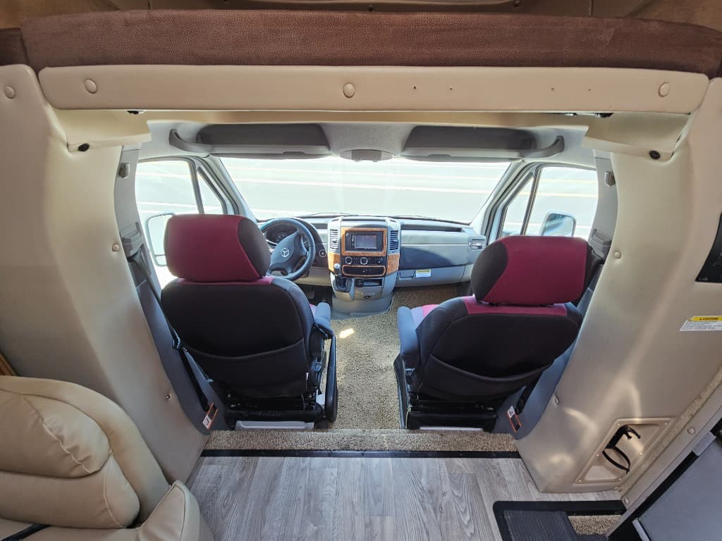 2016 Thor Motor Coach 2016 Thor Motor Coach Siesta Sprinter - thumbnail 31