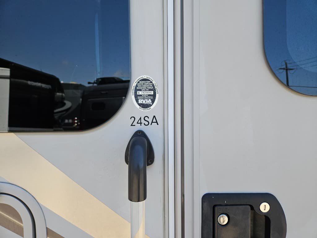 2016 Thor Motor Coach 2016 Thor Motor Coach Siesta Sprinter - thumbnail 39