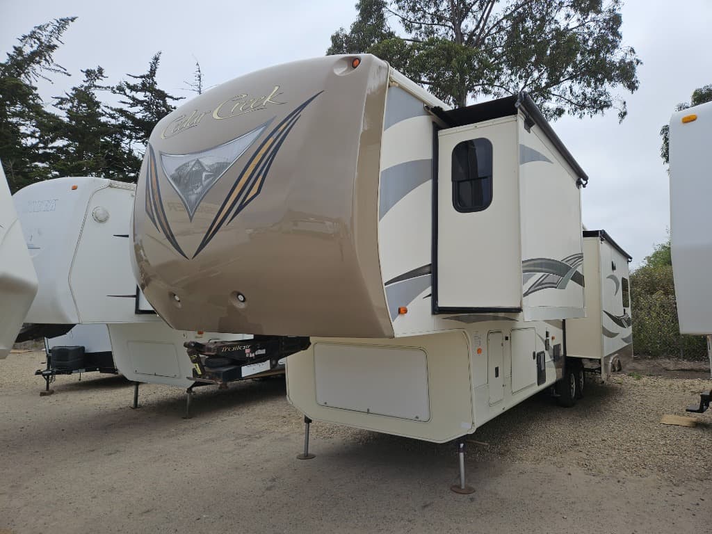 2016 Forest River 2016 Forest River Cedar Creek - thumbnail 4