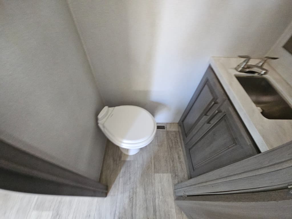 2021 Keystone RV 2021 Keystone RV Montana - thumbnail 14