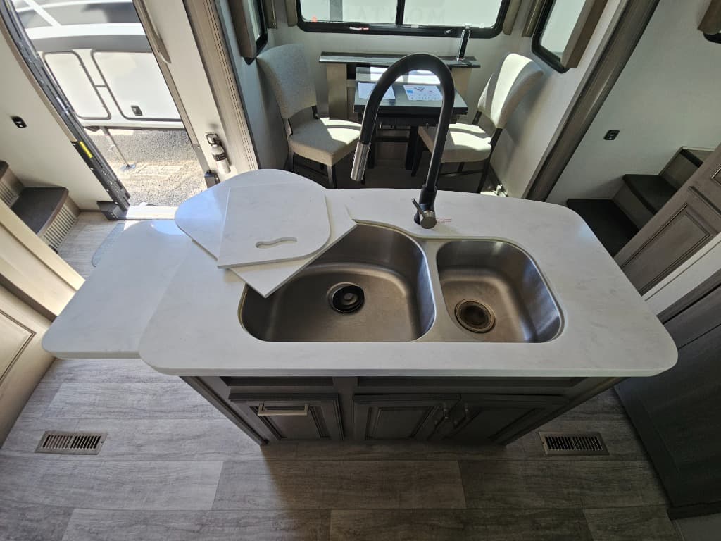 2021 Keystone RV 2021 Keystone RV Montana - thumbnail 25