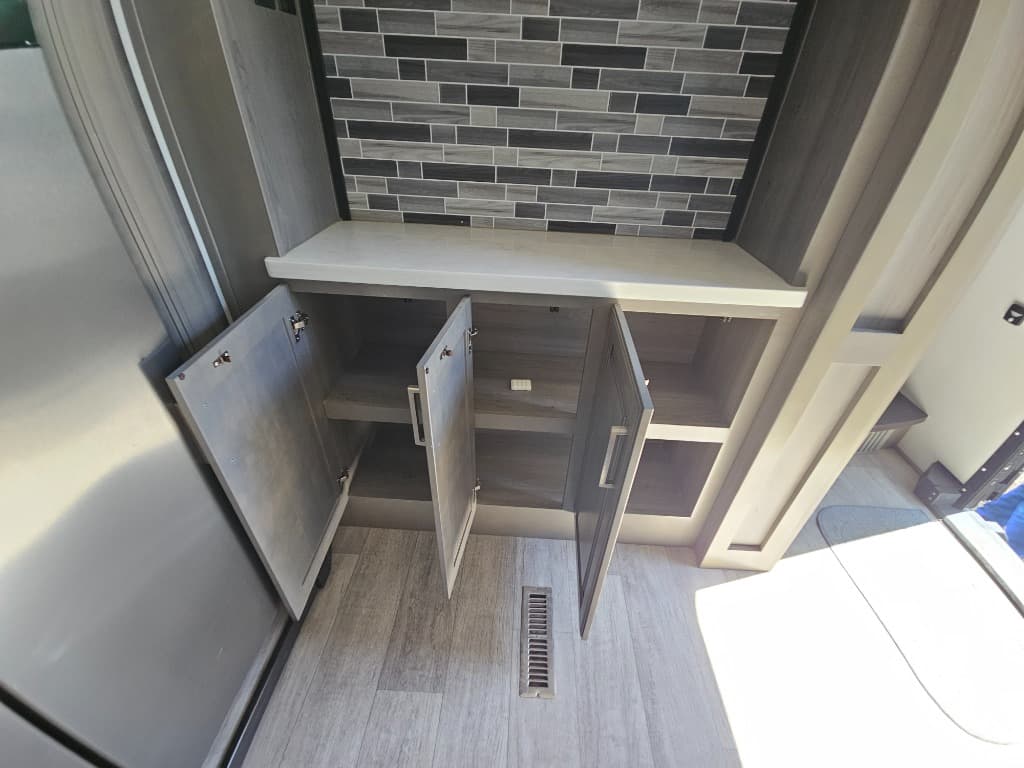 2021 Keystone RV 2021 Keystone RV Montana - thumbnail 28