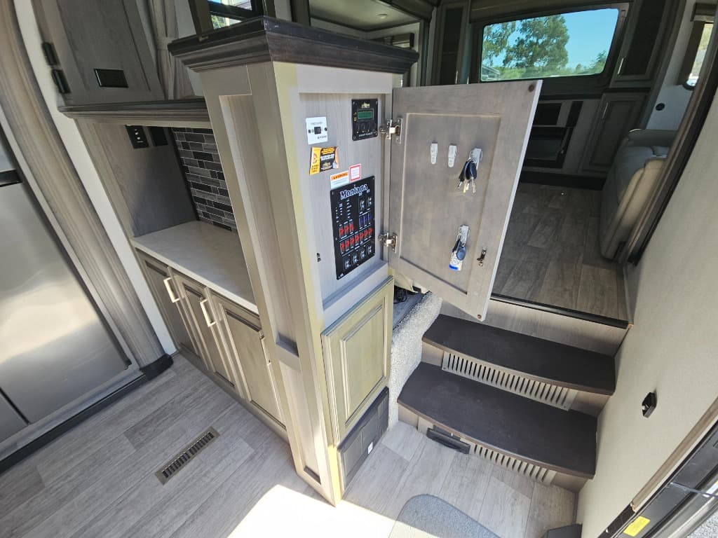 2021 Keystone RV 2021 Keystone RV Montana - thumbnail 29