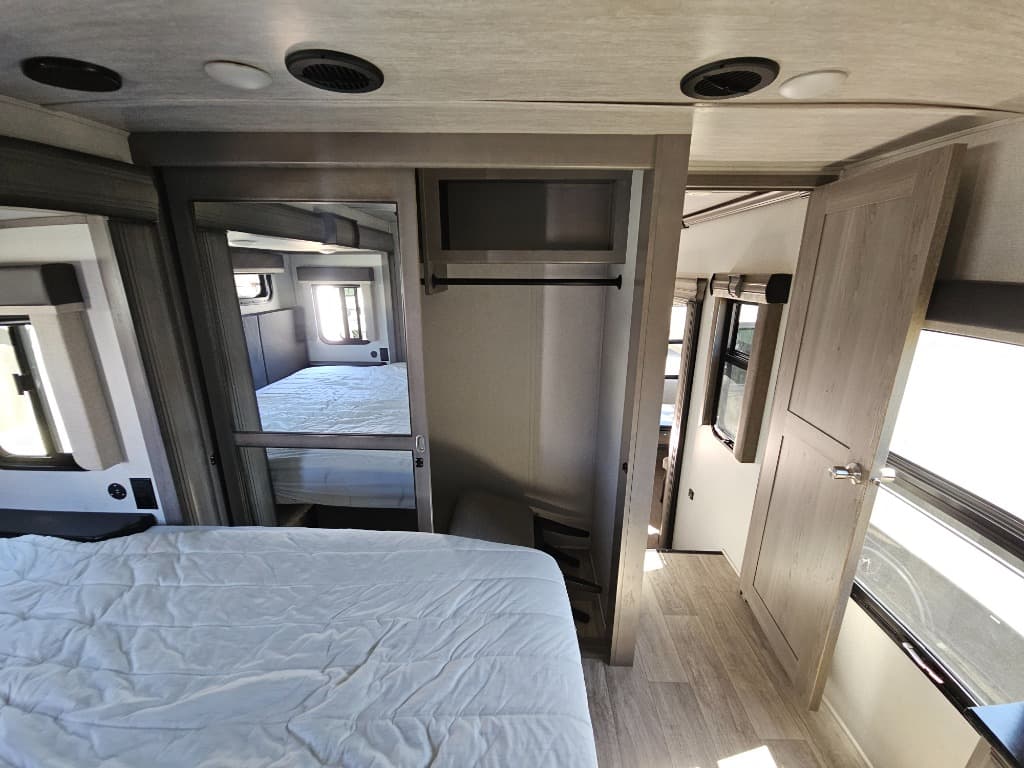 2021 Keystone RV 2021 Keystone RV Montana - thumbnail 44