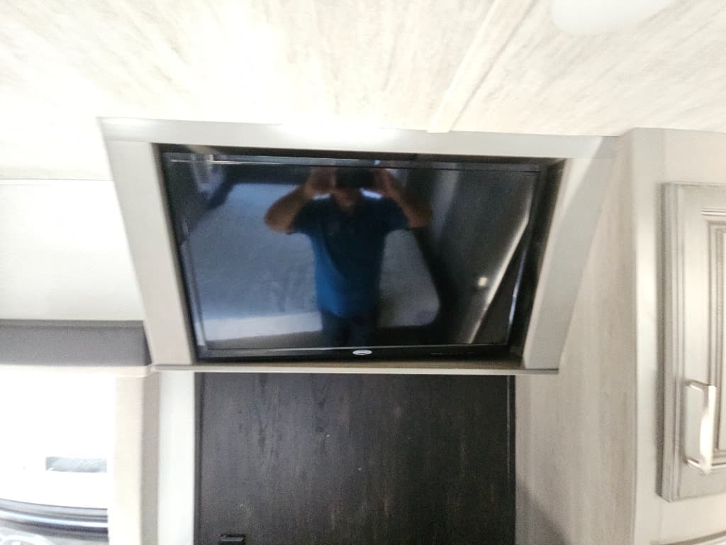 2021 Keystone RV 2021 Keystone RV Montana - thumbnail 46