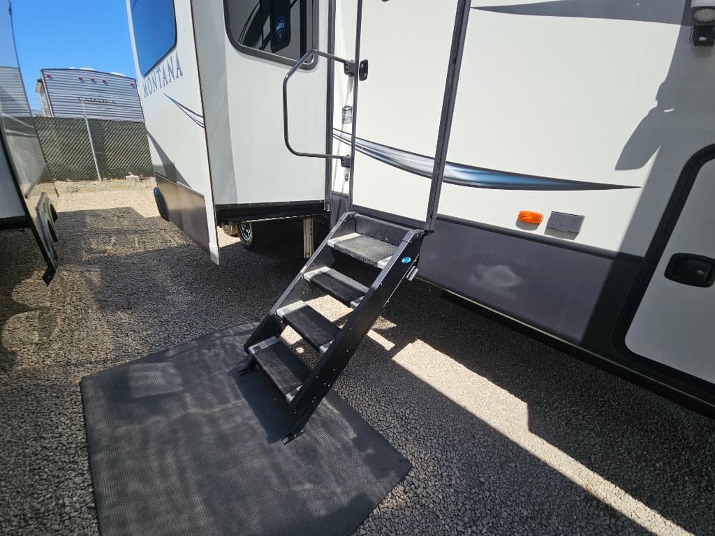 2021 Keystone RV 2021 Keystone RV Montana - thumbnail 62