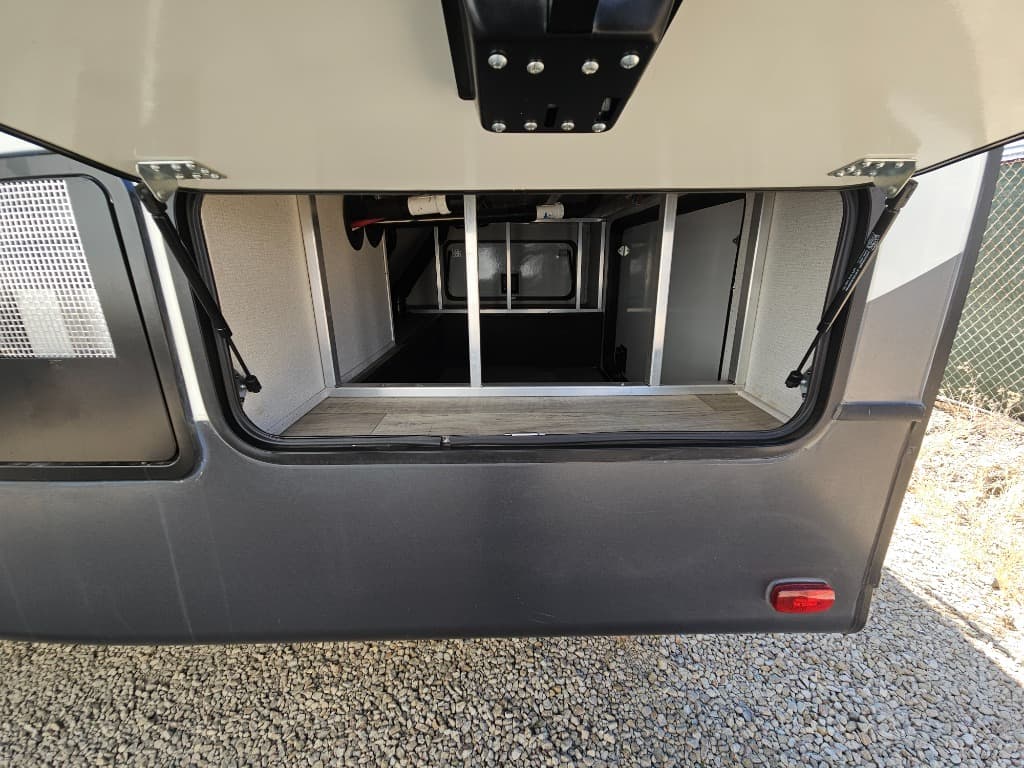 2021 Keystone RV 2021 Keystone RV Montana - thumbnail 73